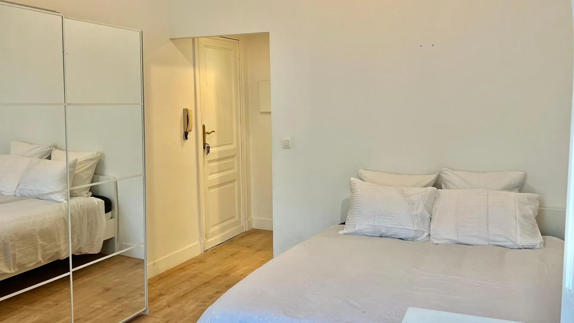 Cosy Appartement Bruselas